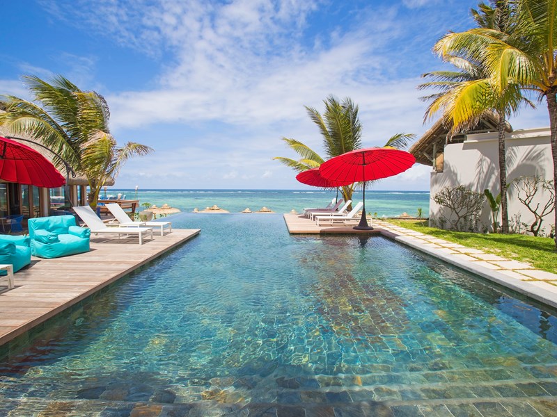 La superbe piscine