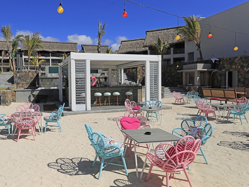 Rafraichissez vous au Beach Bistro
