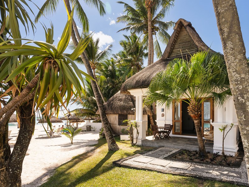 Deluxe Beach Front Suite