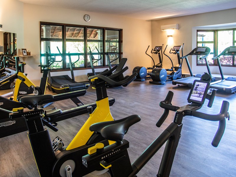 Gardez la forme dans notre espace fitness