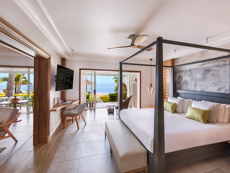 Executive Beachfront Suite