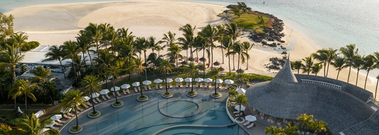 LUX* Resorts & Hotels sacré groupe hôtelier préféré des voyageurs français aux Travel d'Or 2026