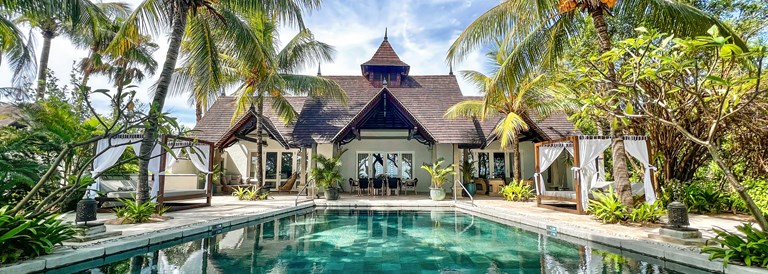Galerie Maradiva au Maradiva Villas Resort, art international et diversité culturelle