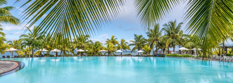 Victoria Beachcomber Resort & Spa